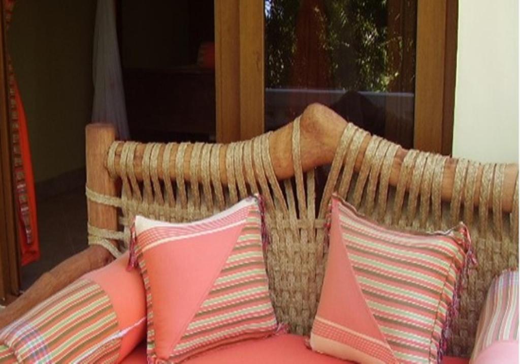 Hill Park Hotel - Tiwi Beach Chambre photo